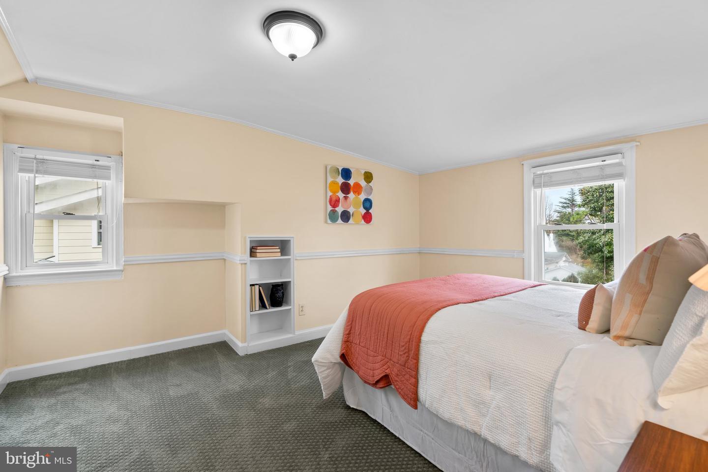 9305 Sudbury Rd