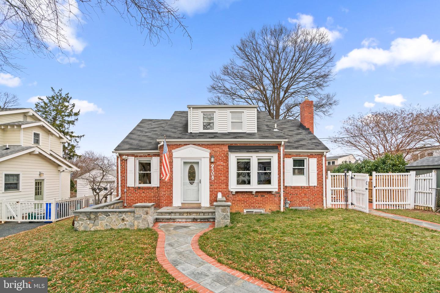 9305 Sudbury Rd