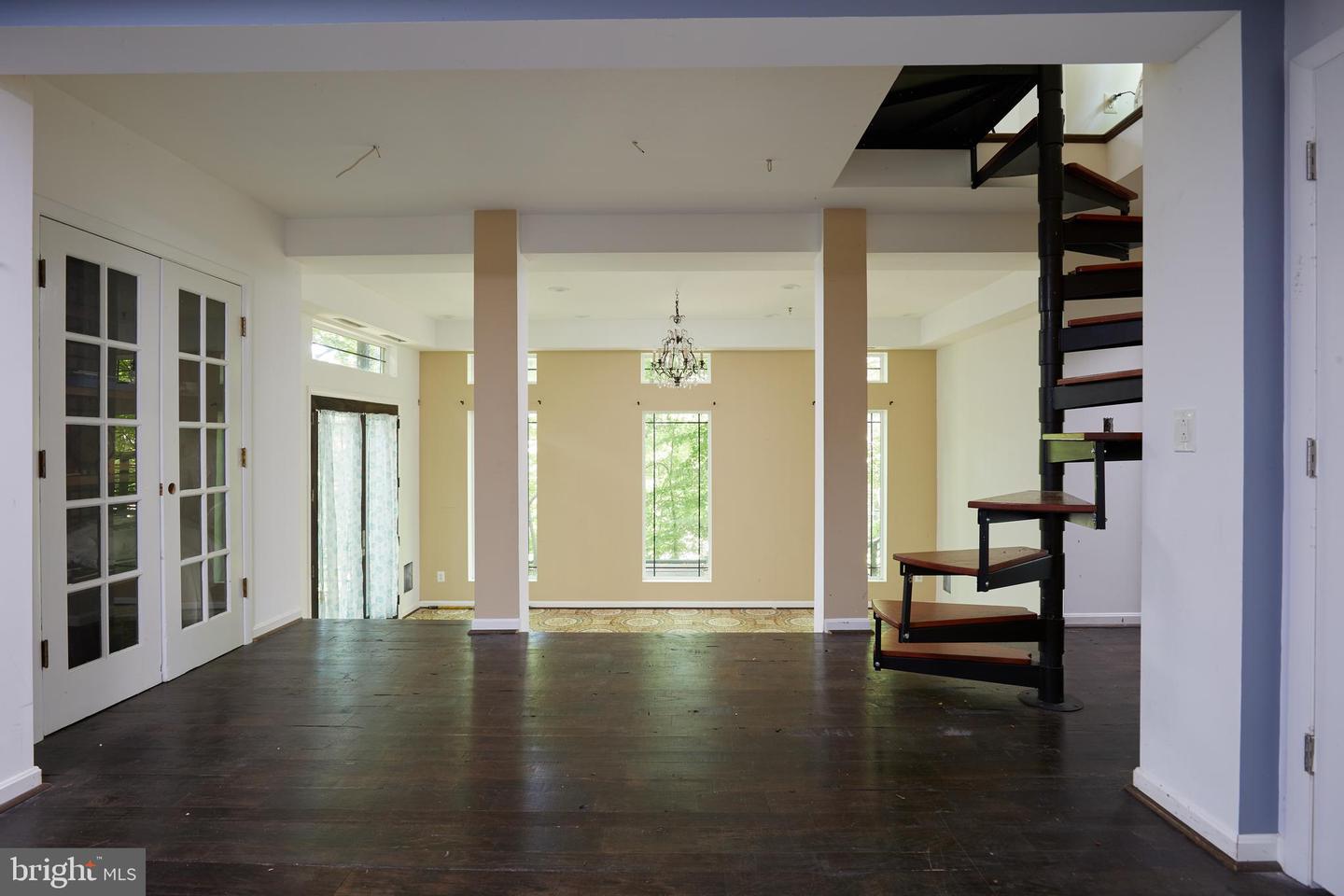 811 Sligo Creek Pkwy