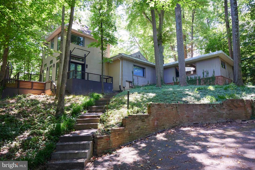 811 Sligo Creek Pkwy