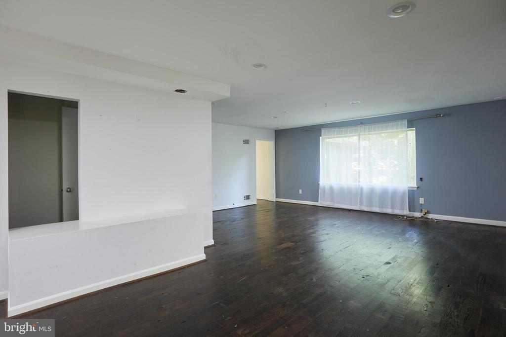 811 Sligo Creek Pkwy
