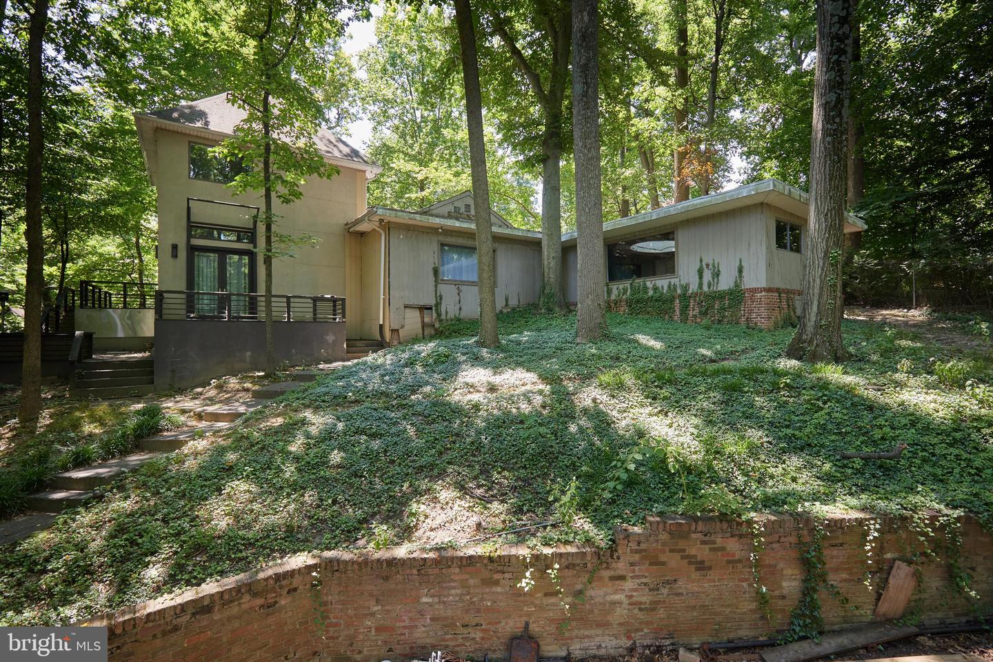 811 Sligo Creek Pkwy
