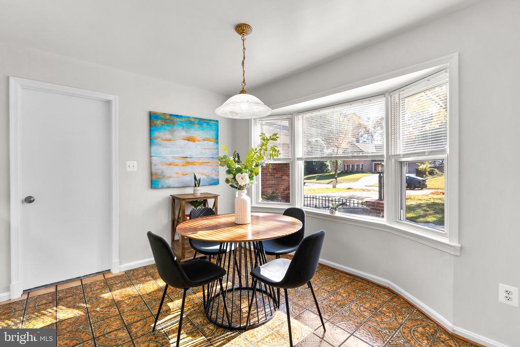 225 Hermleigh Rd