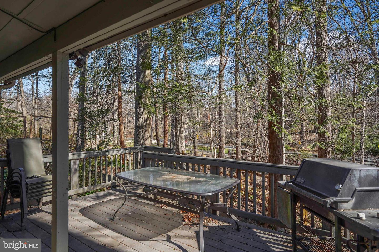 132 Hilltop Rd
