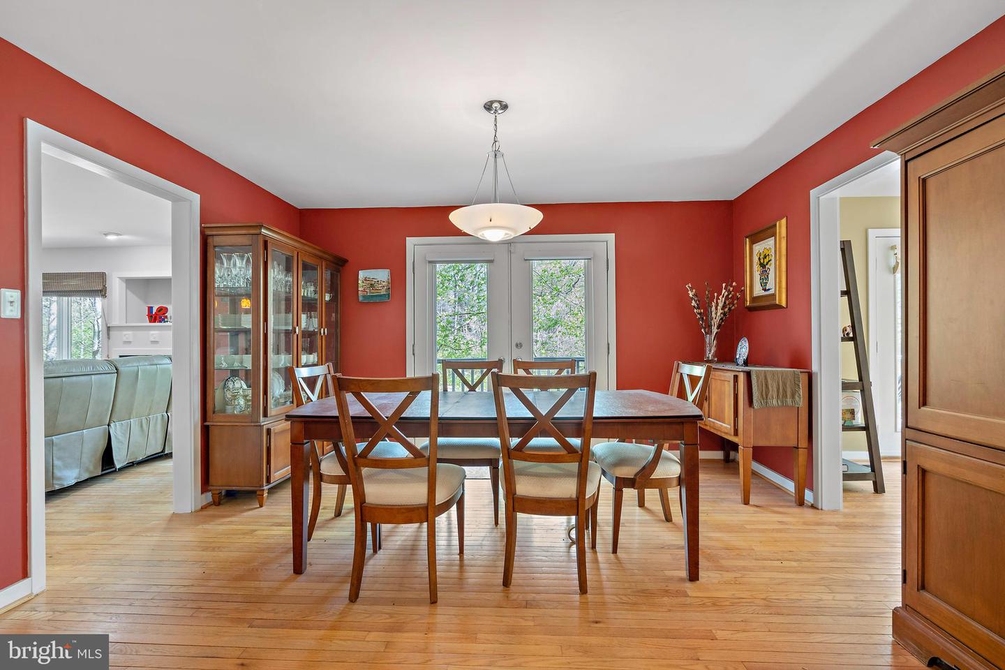 132 Hilltop Rd