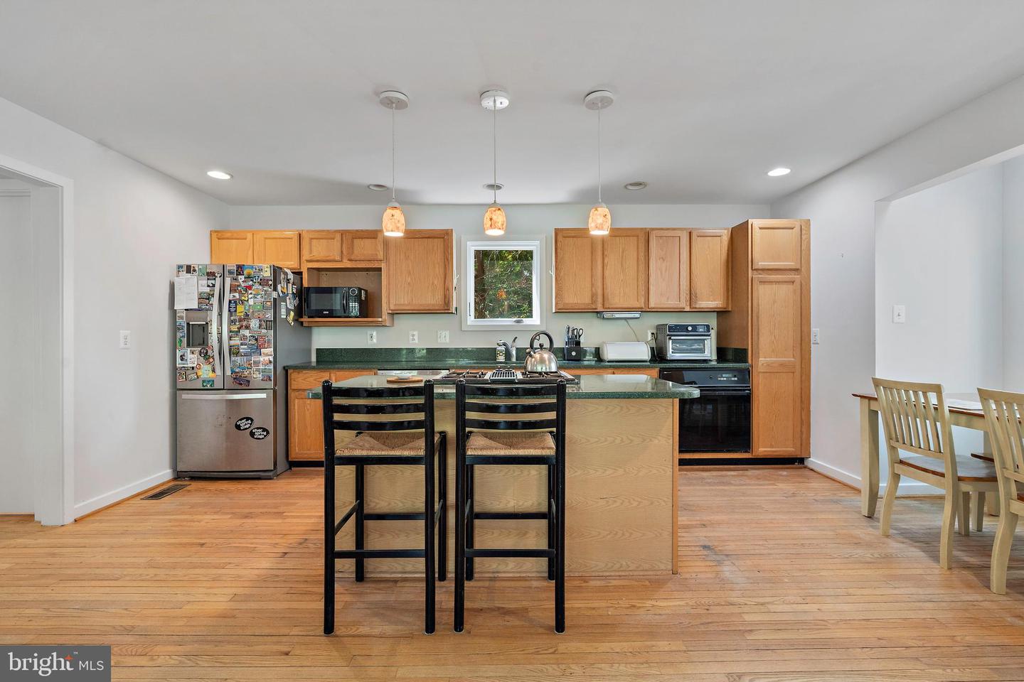 132 Hilltop Rd
