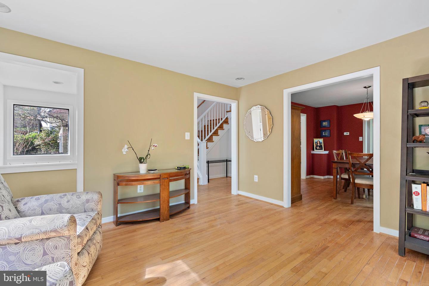 132 Hilltop Rd