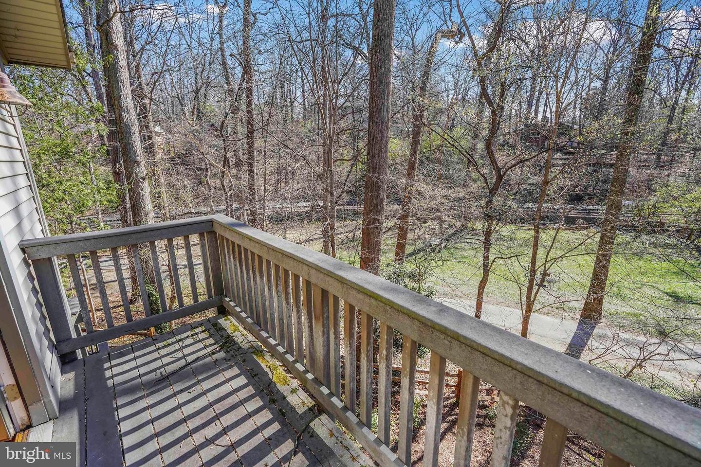132 Hilltop Rd