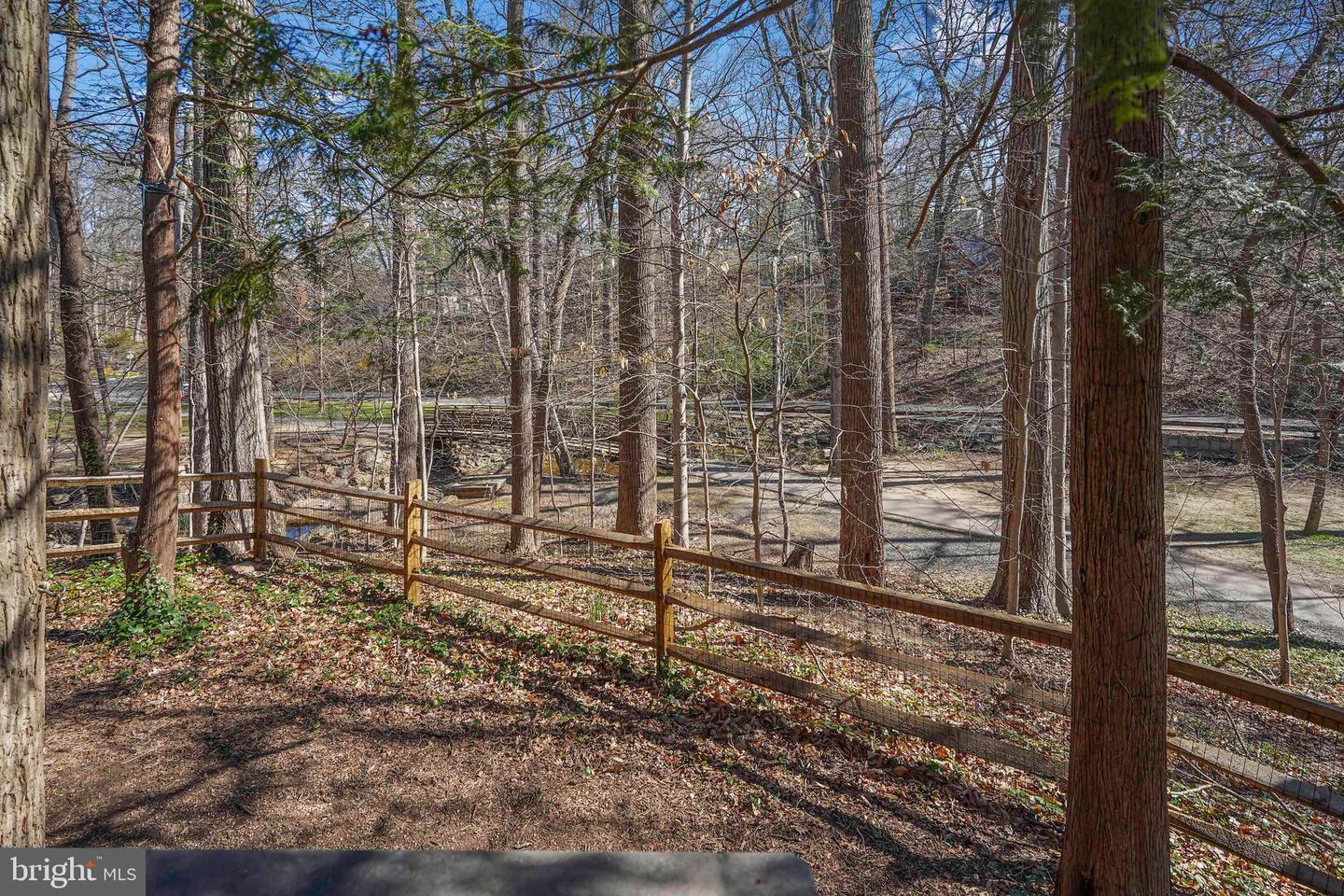 132 Hilltop Rd