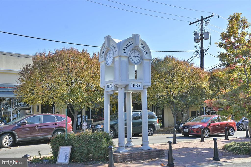 203 SPRING AVENUE