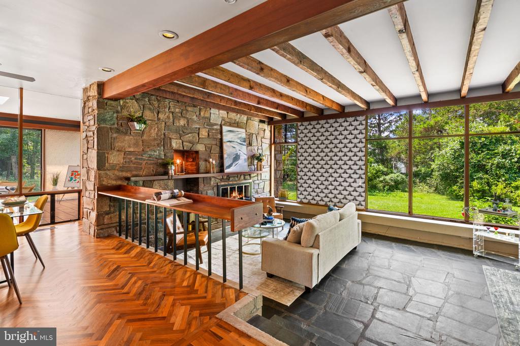 10260 NOLAN DRIVE