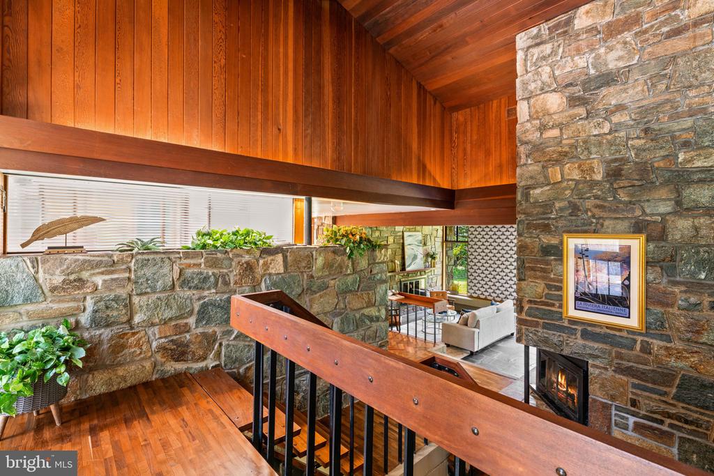 10260 NOLAN DRIVE