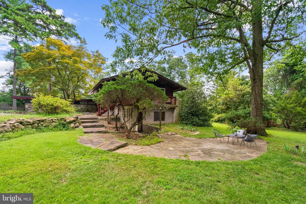 10260 NOLAN DRIVE