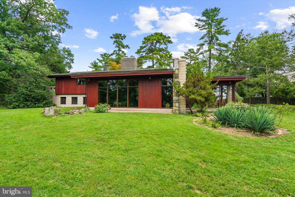 10260 NOLAN DRIVE