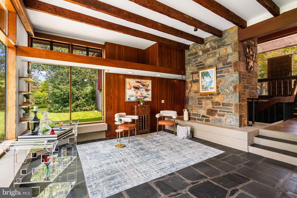 10260 NOLAN DRIVE