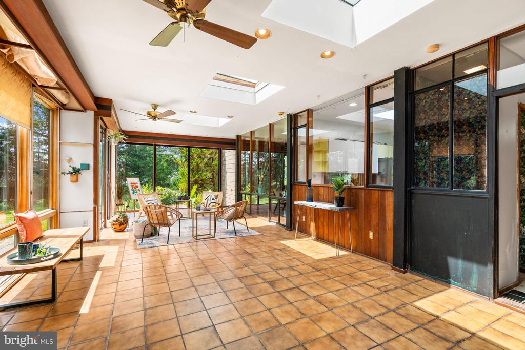 10260 NOLAN DRIVE