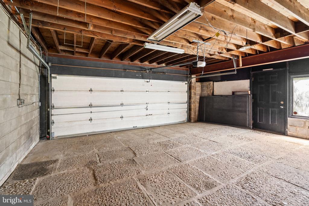 10260 NOLAN DRIVE