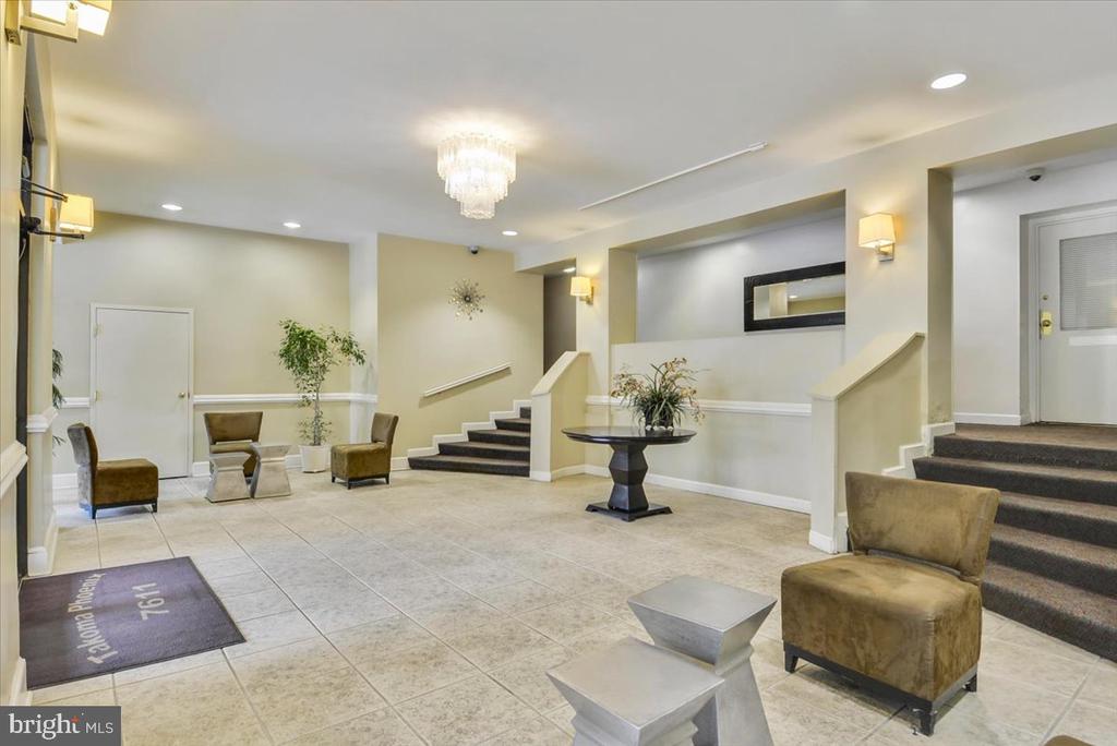 7611 MAPLE AVENUE Unit: 205