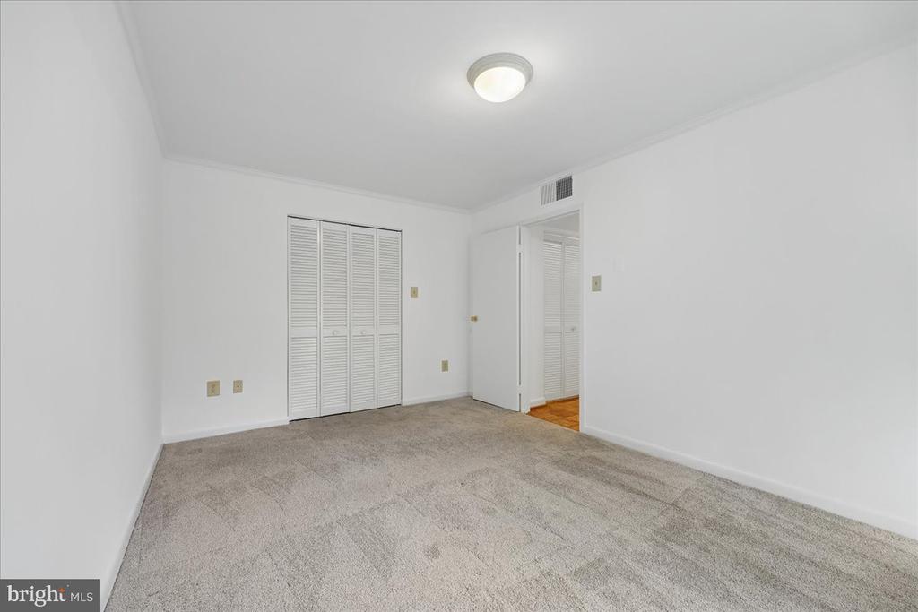 7611 MAPLE AVENUE Unit: 205
