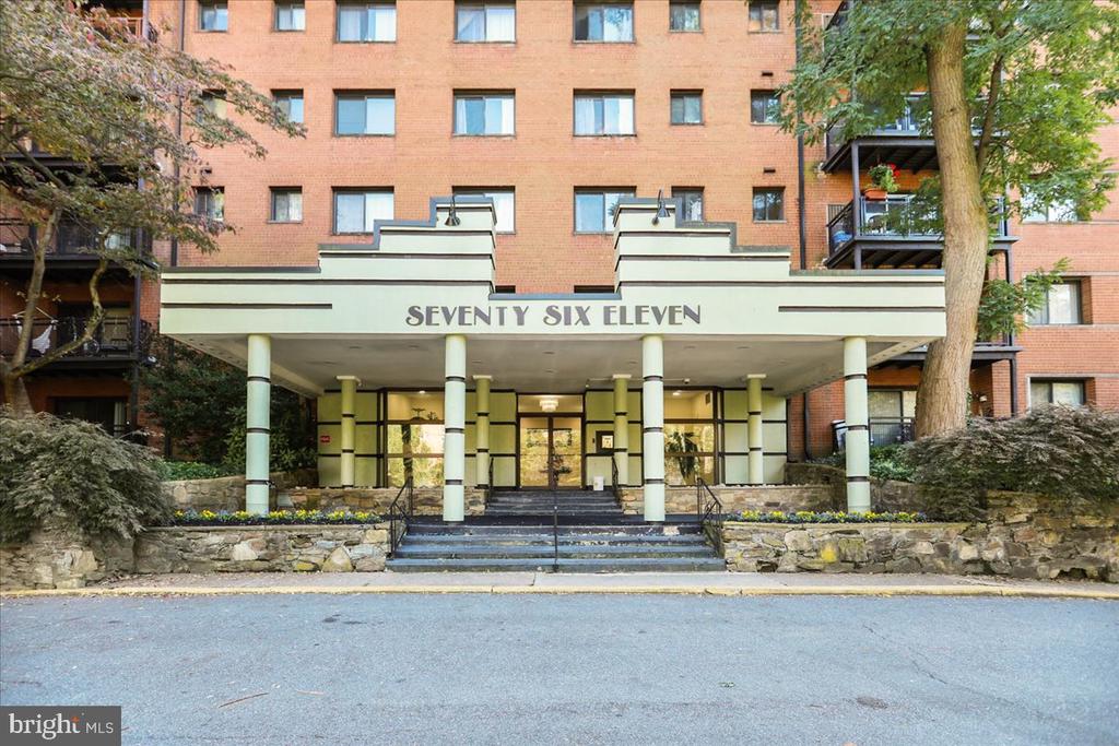 7611 MAPLE AVENUE Unit: 205