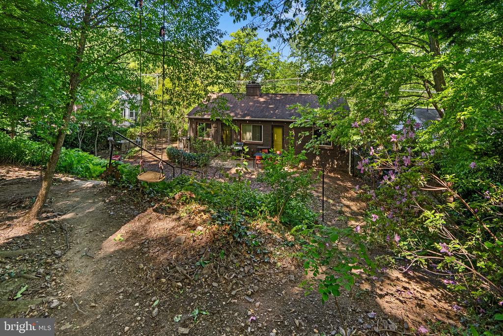 8313 PINEY BRANCH ROAD