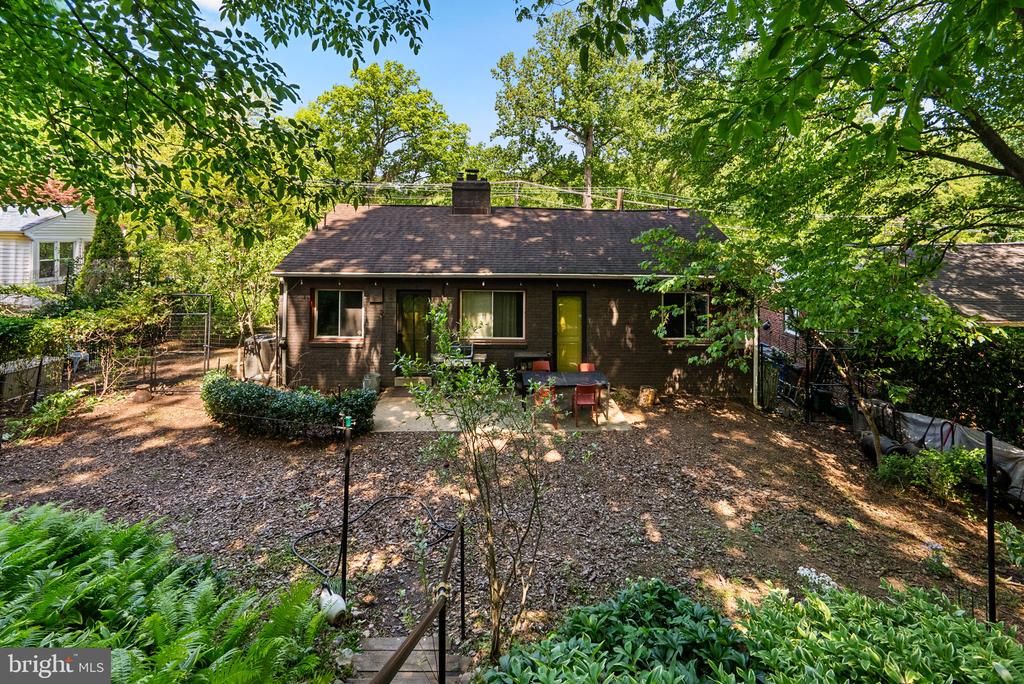 8313 PINEY BRANCH ROAD