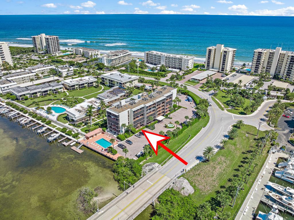 225 Beach Road Unit: 105