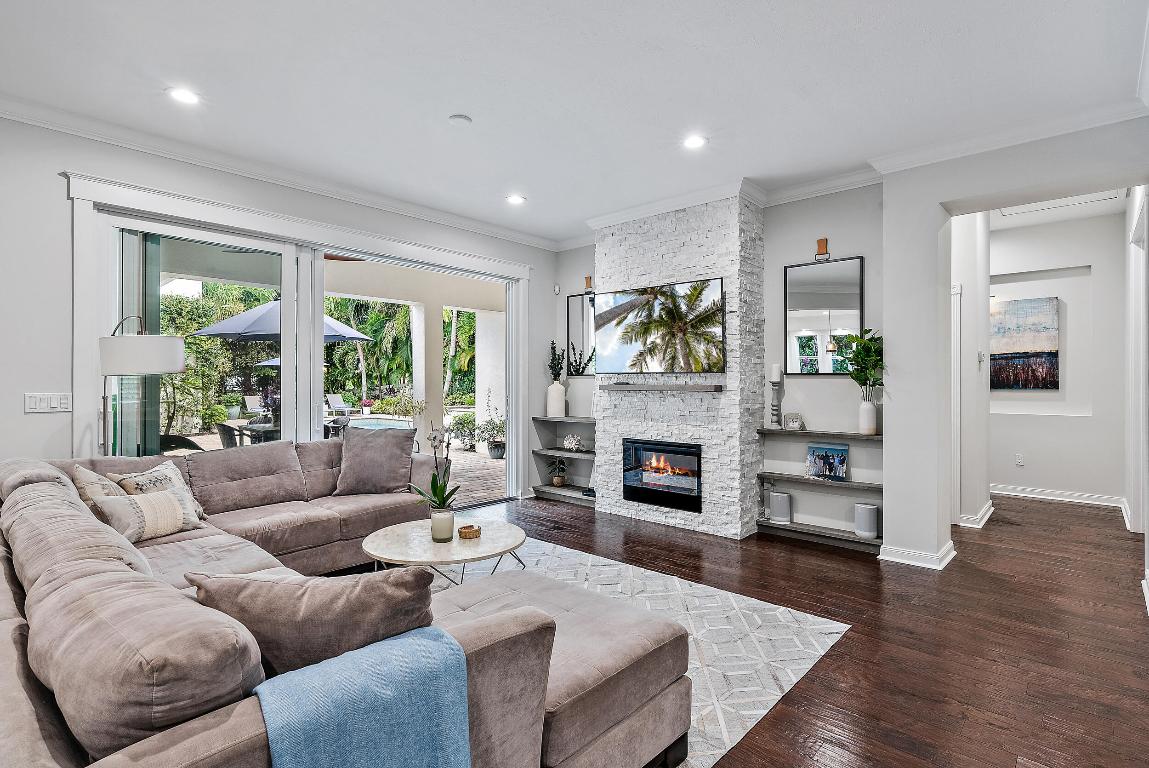 1055 W Frederick Small Road