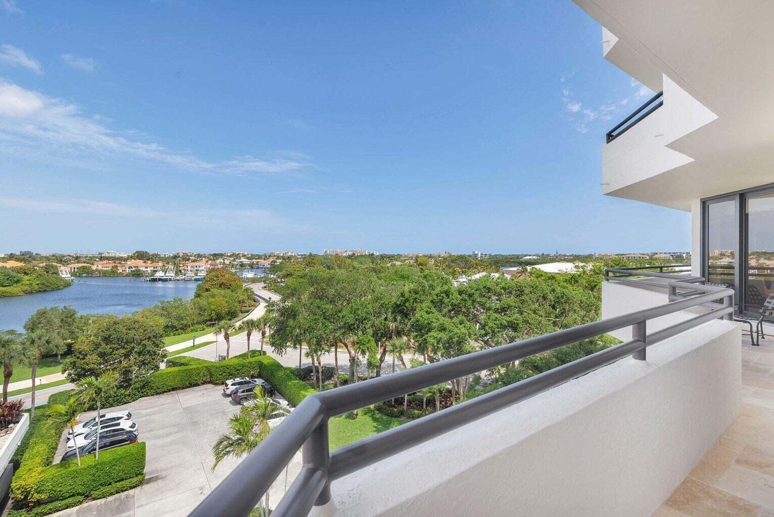 3322 Casseekey Island Road 601