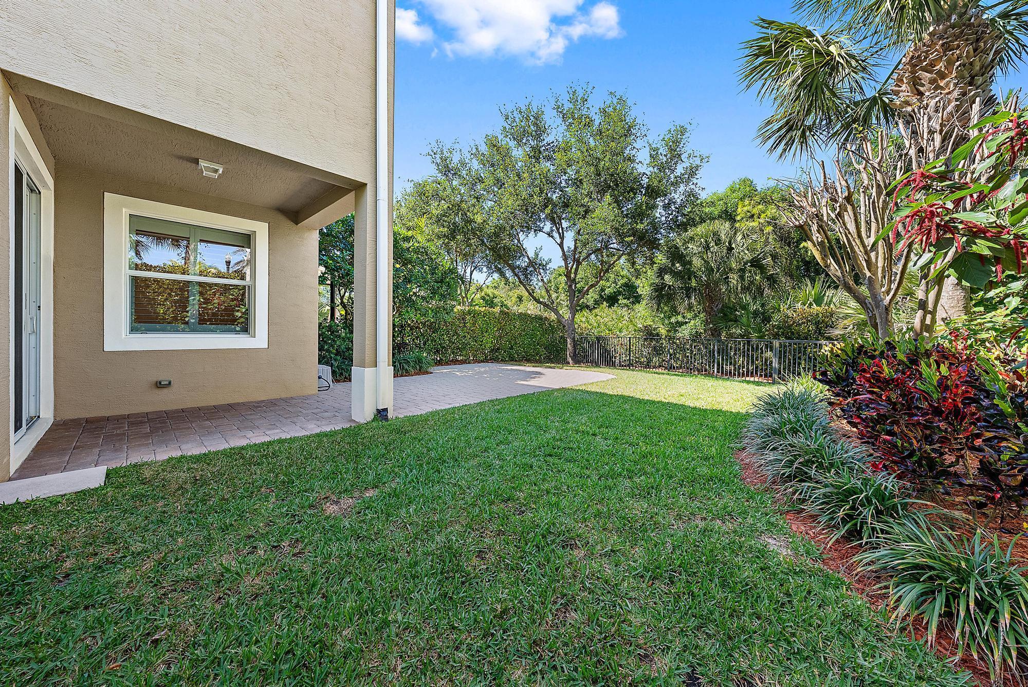 5077 Dulce Court