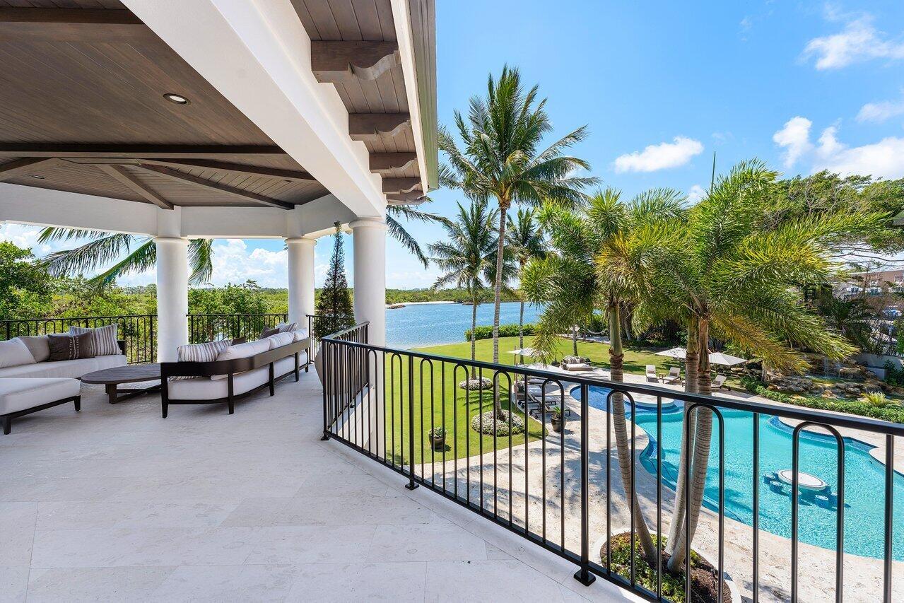 3208 Pilots Point Circle