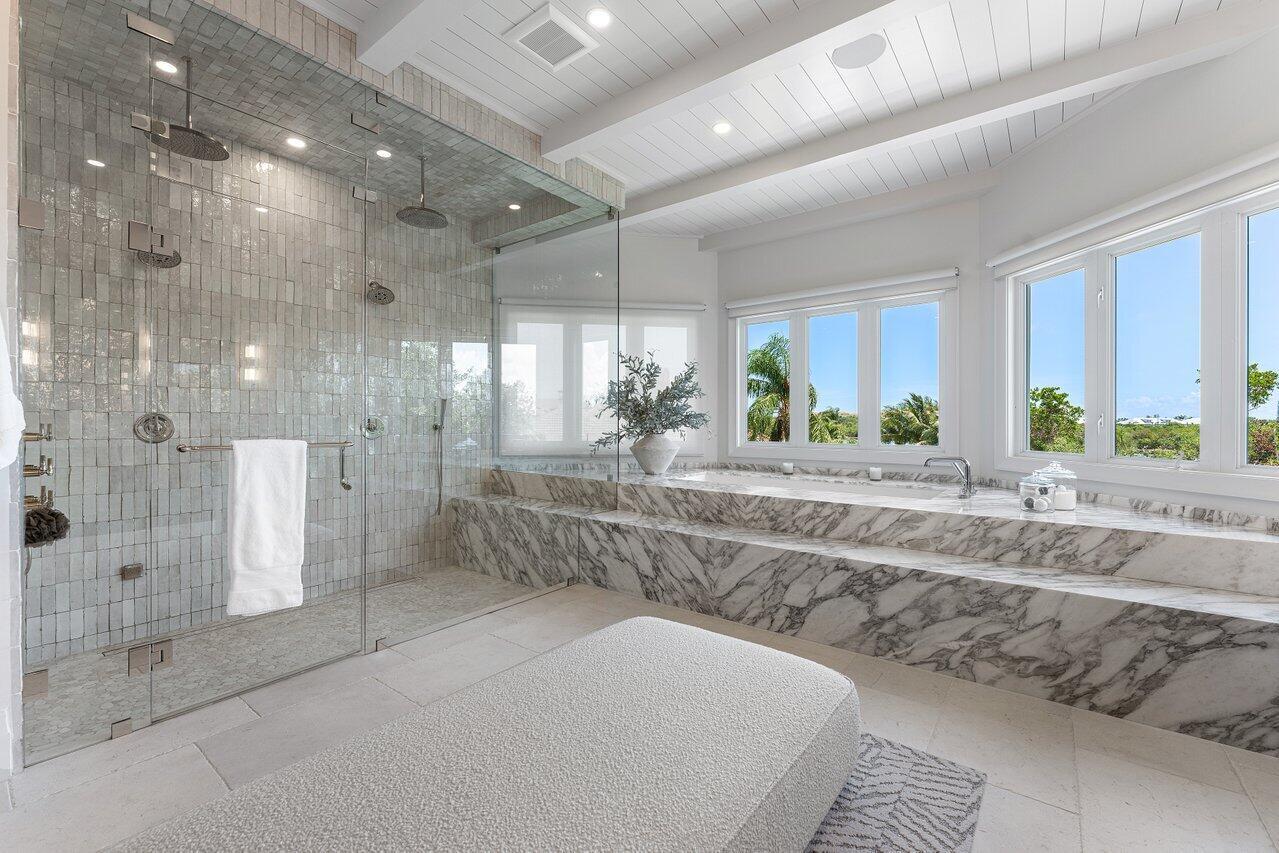 3208 Pilots Point Circle