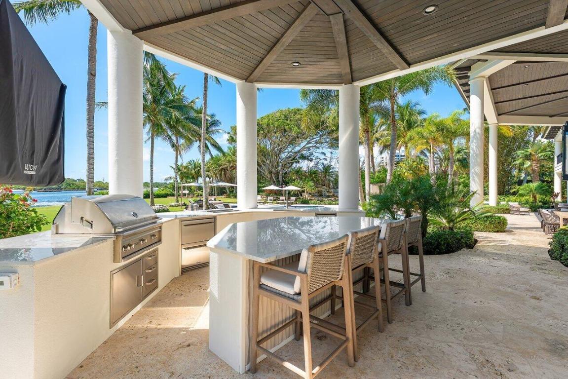 3208 Pilots Point Circle