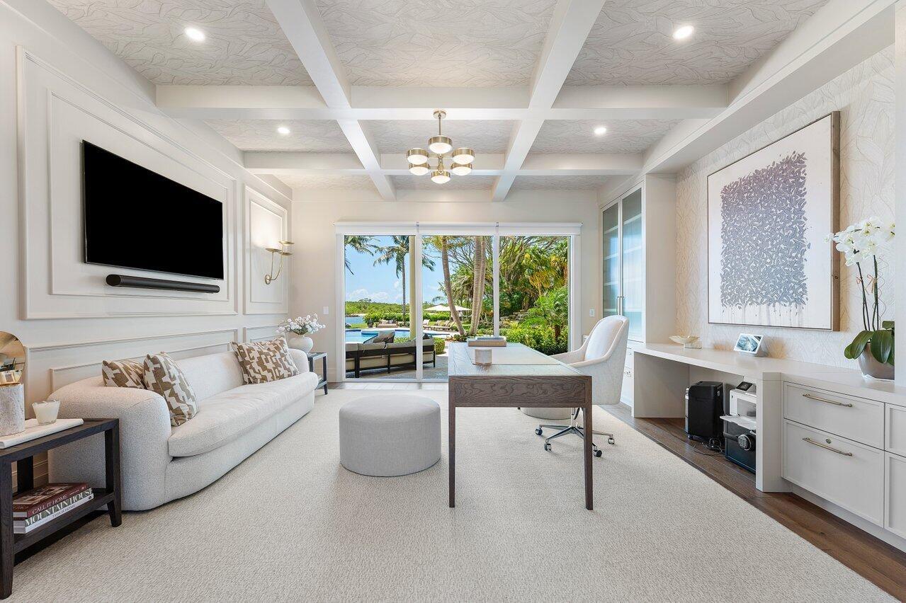 3208 Pilots Point Circle