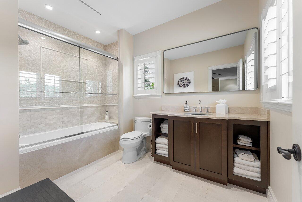 3208 Pilots Point Circle