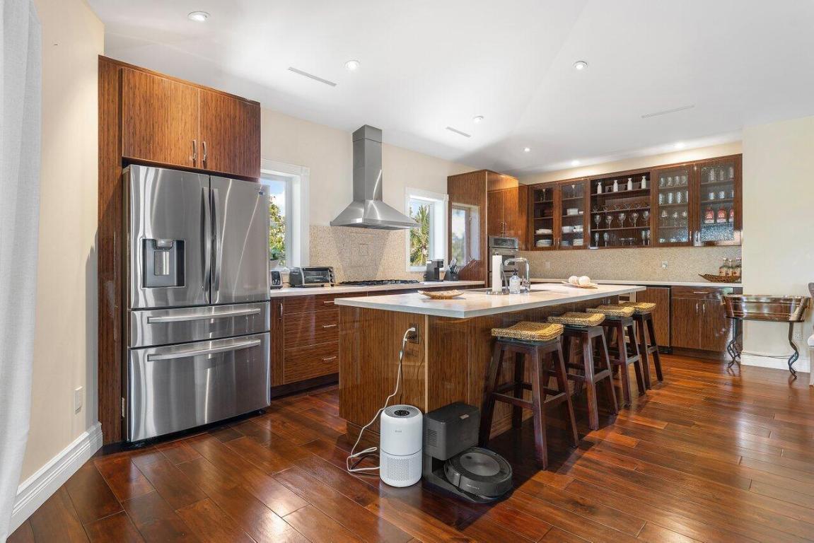 3208 Pilots Point Circle