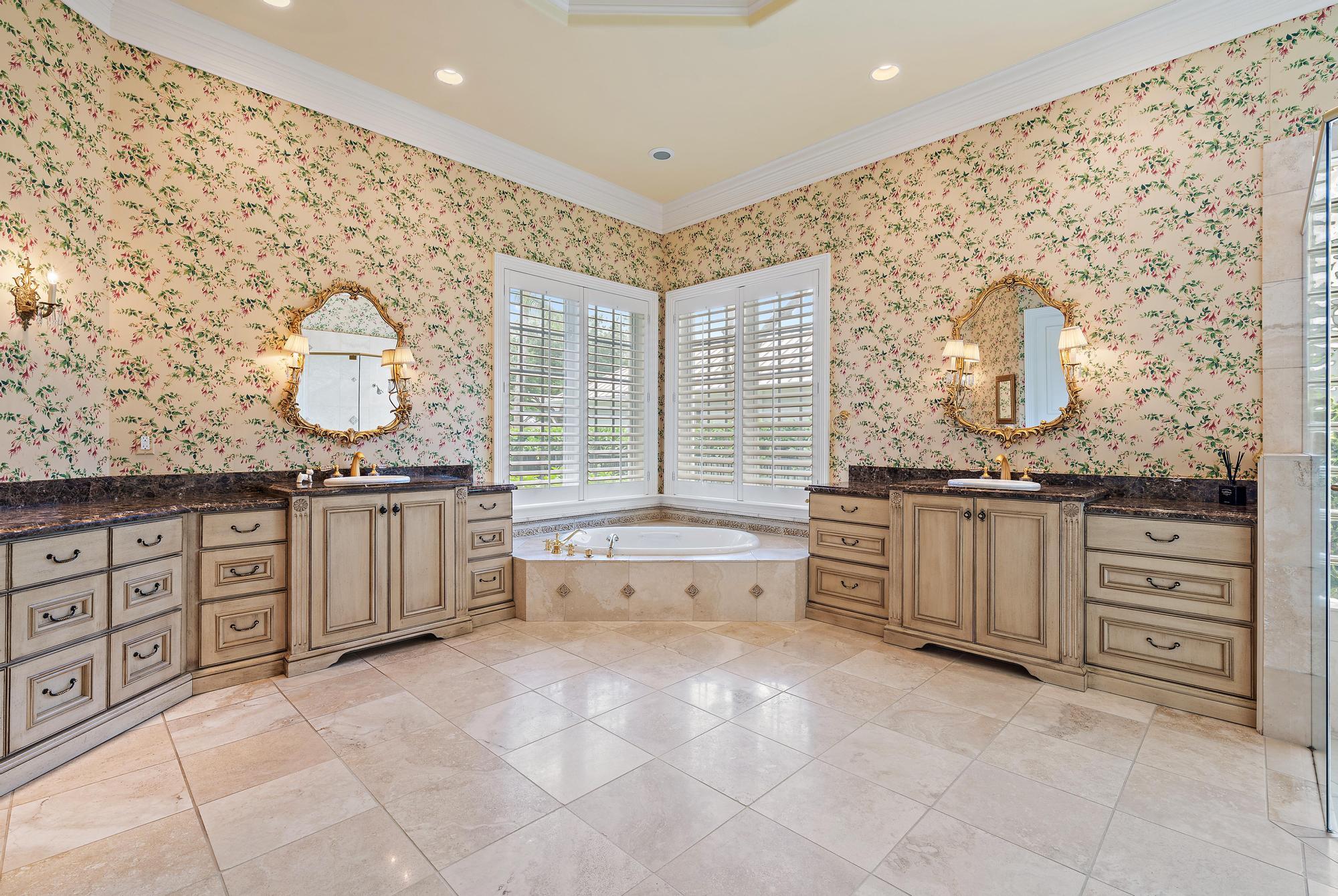 13281 Marsh Landing