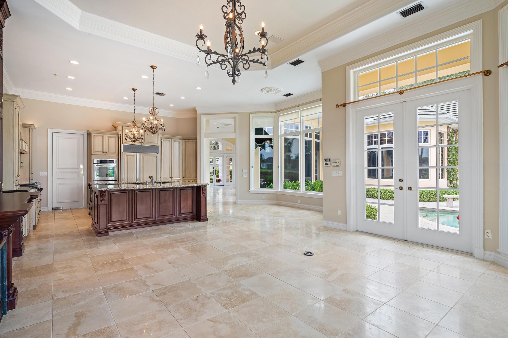13281 Marsh Landing