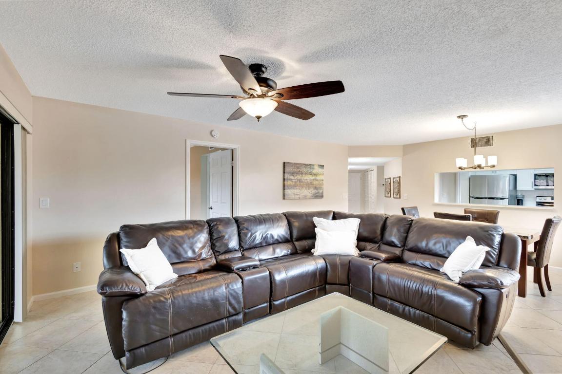 600 Uno Lago Drive 205