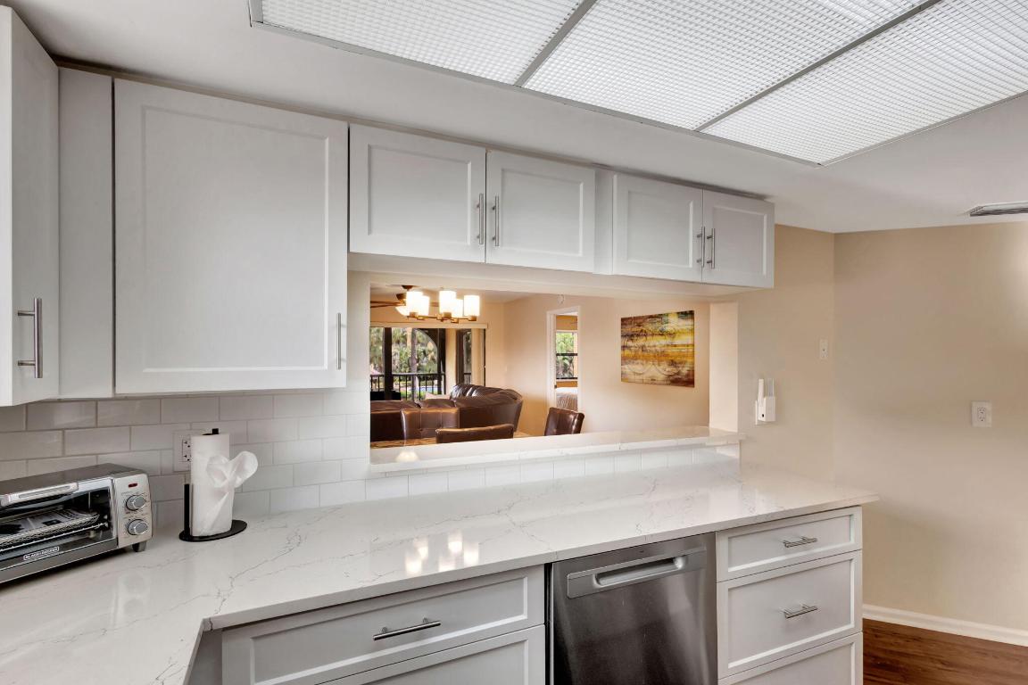 600 Uno Lago Drive 205