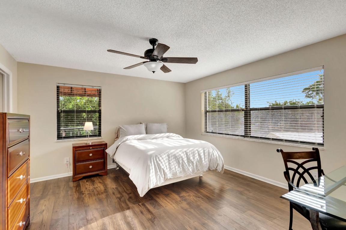 600 Uno Lago Drive 205