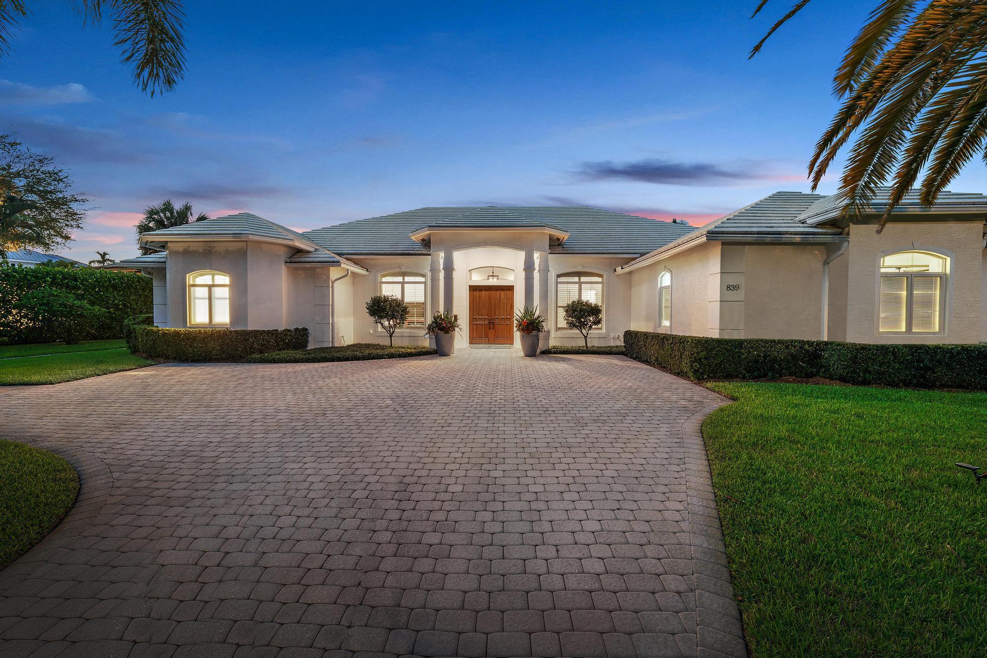 839 Country Club Drive