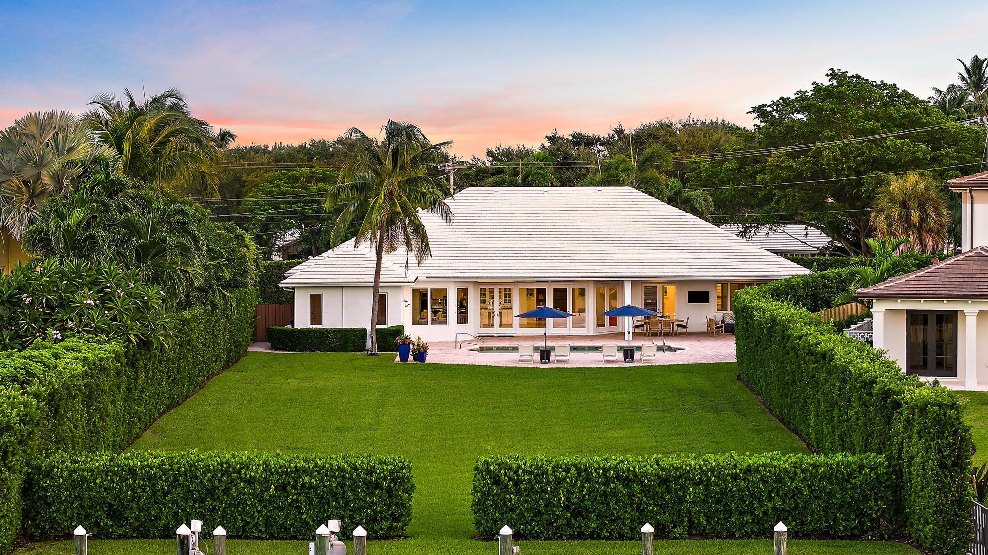 839 Country Club Drive