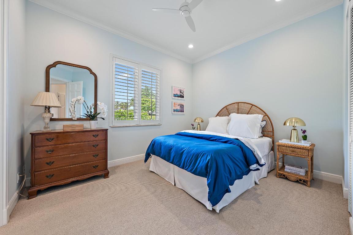 839 Country Club Drive