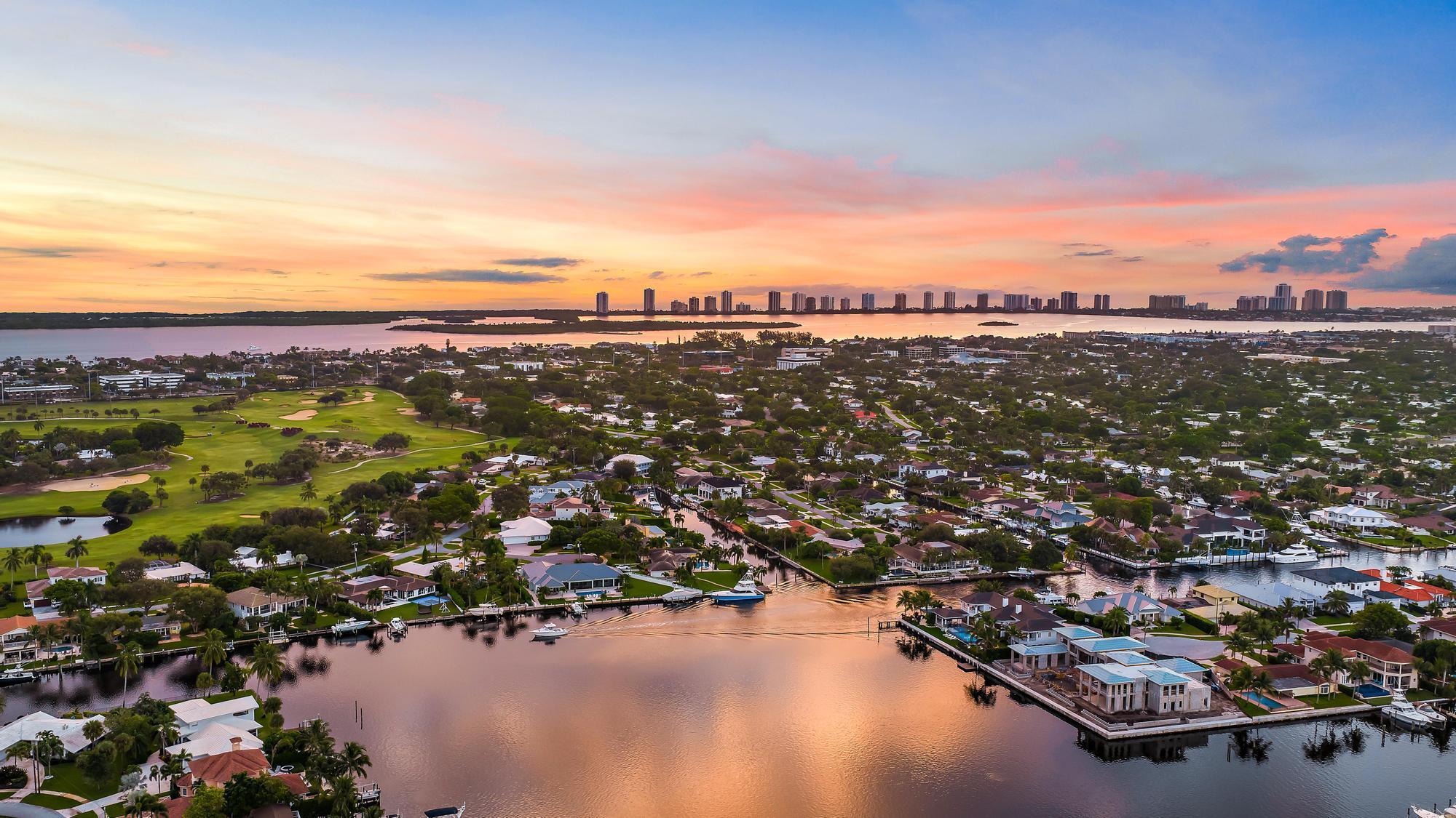 839 Country Club Drive