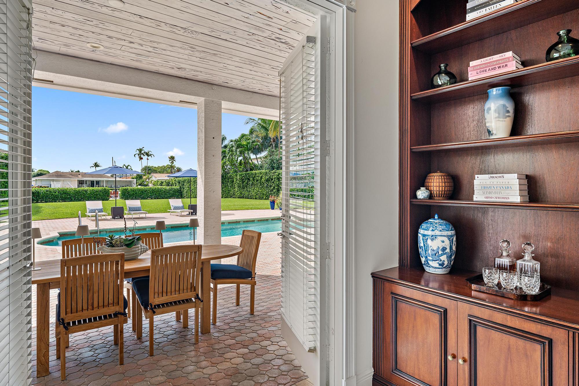 839 Country Club Drive