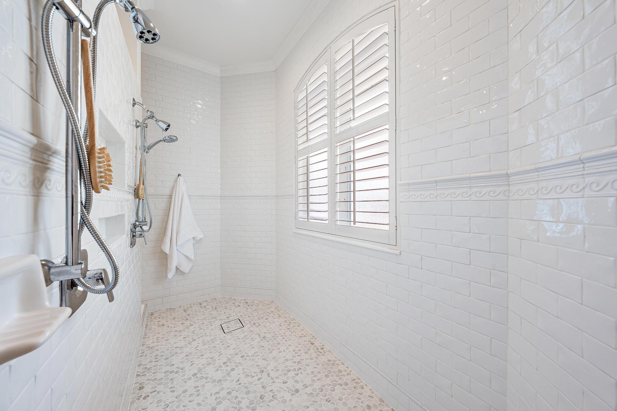 839 Country Club Drive