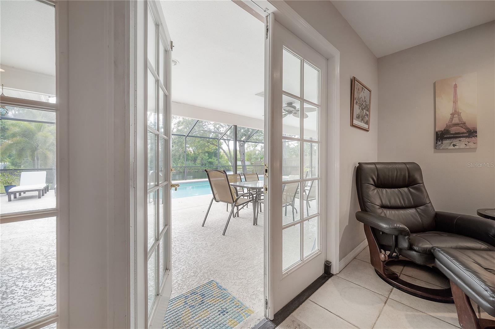 2669 FRISCO DR