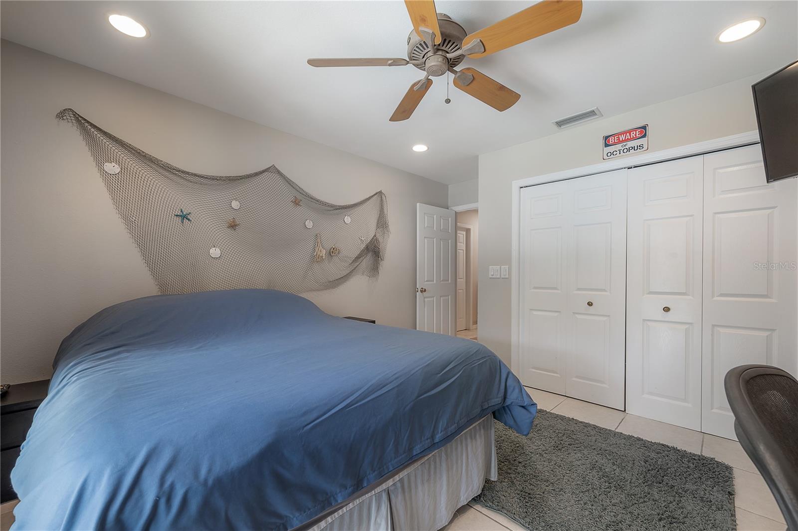 2669 FRISCO DR