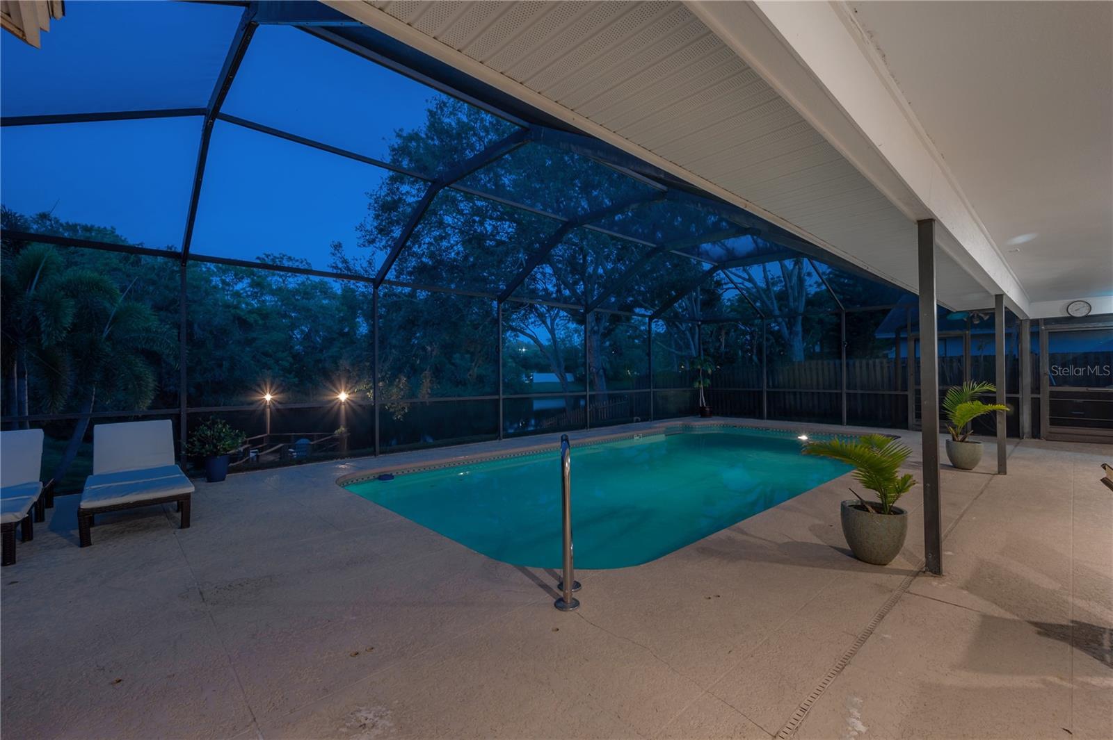 2669 FRISCO DR
